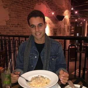 Meet your Posher, Hamza